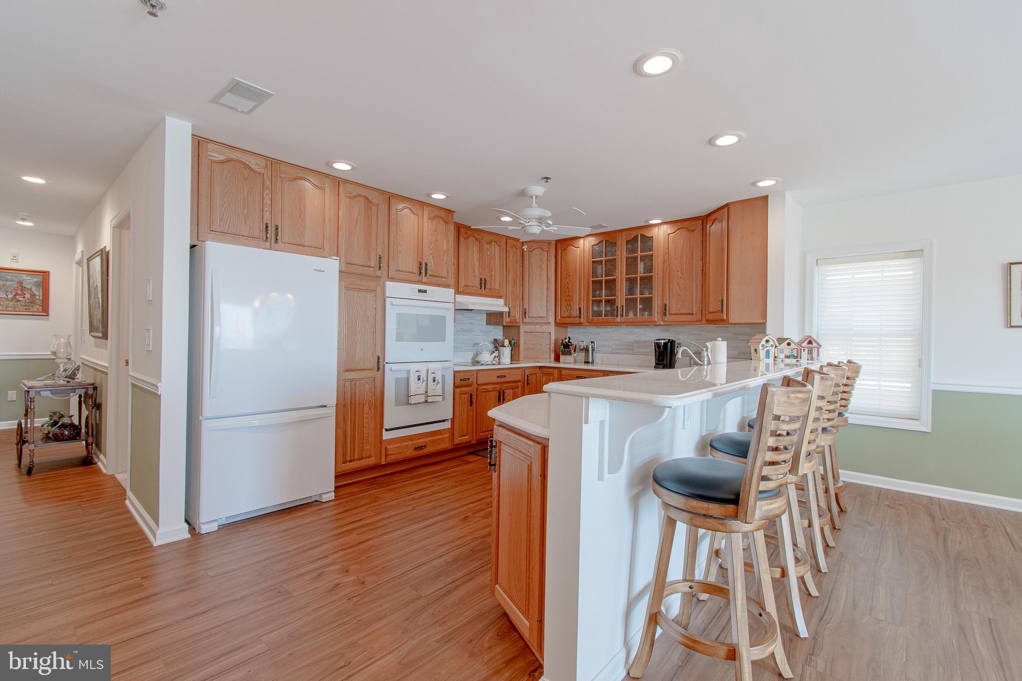 302 Academy St #301a