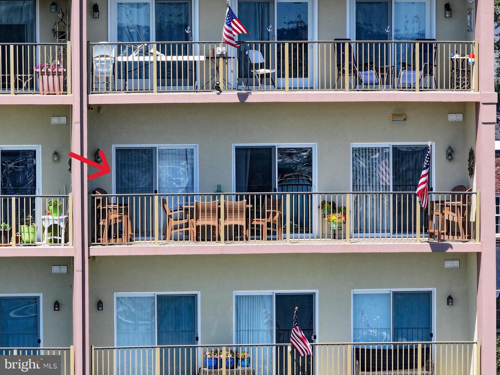 302 Academy St #301a