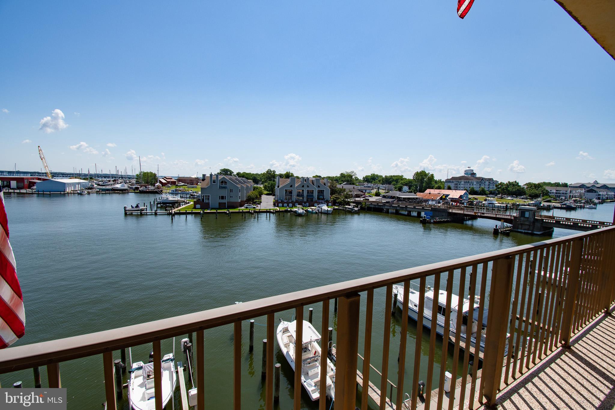 302 Academy St #301a