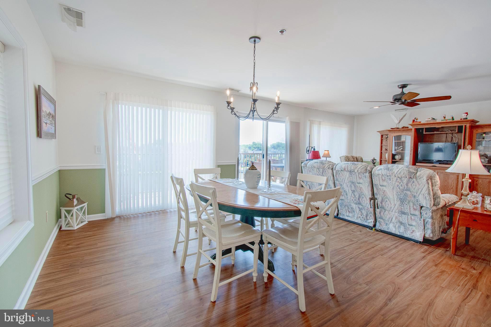 302 Academy St #301a