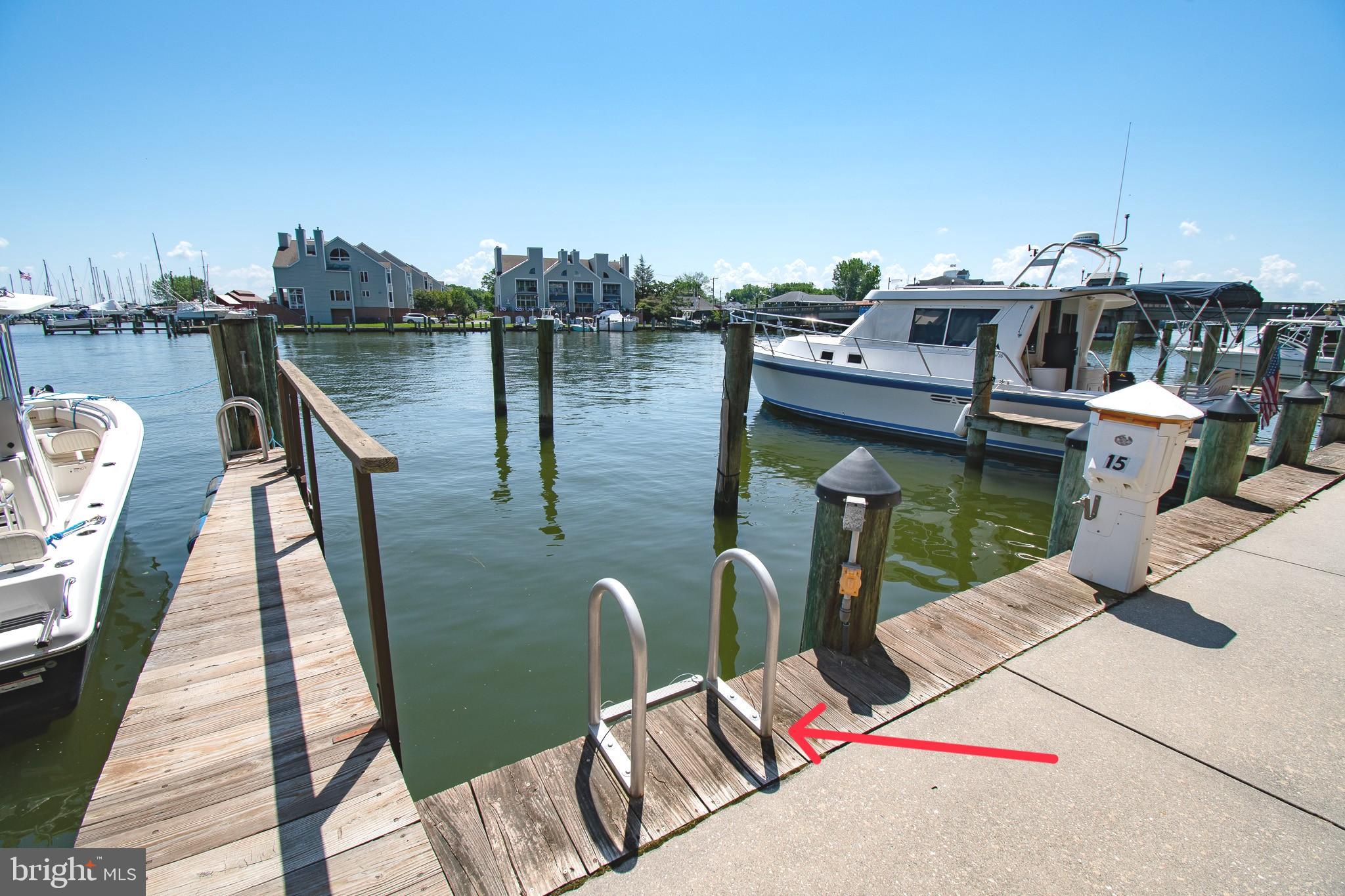 302 Academy St #301a