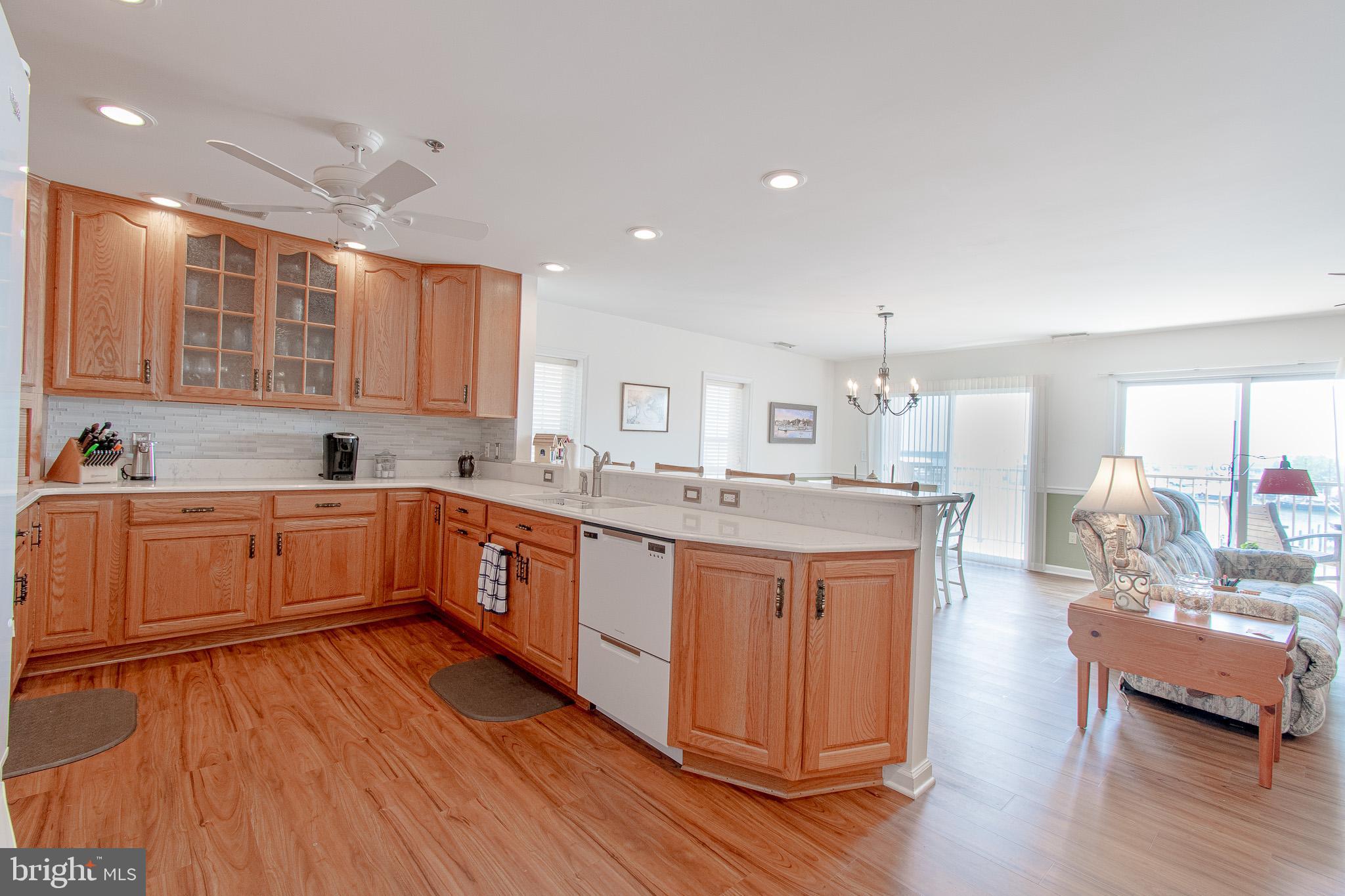 302 Academy St #301a