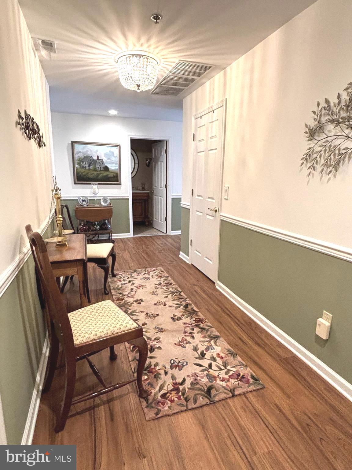 302 Academy St #301a