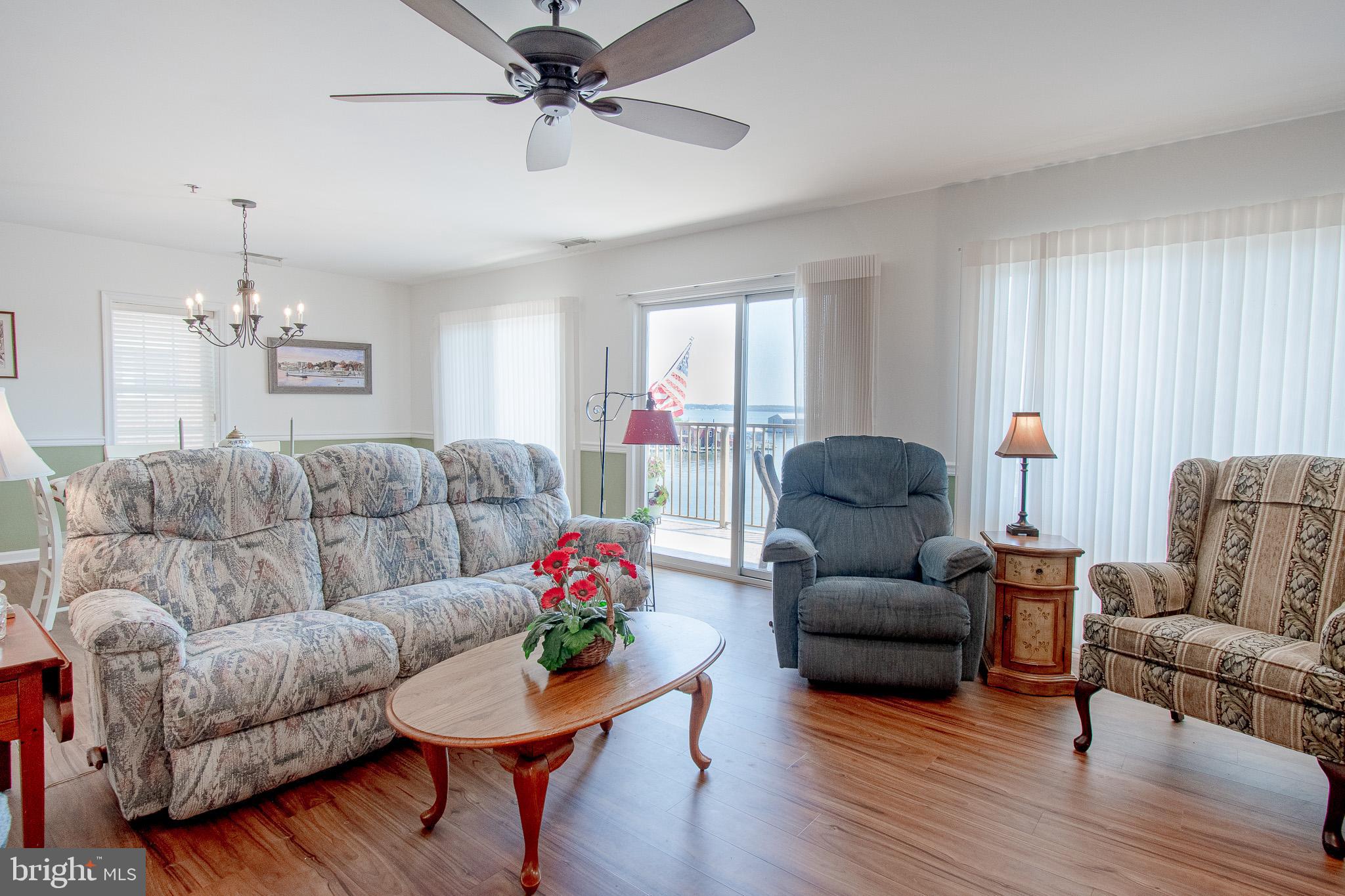 302 Academy St #301a