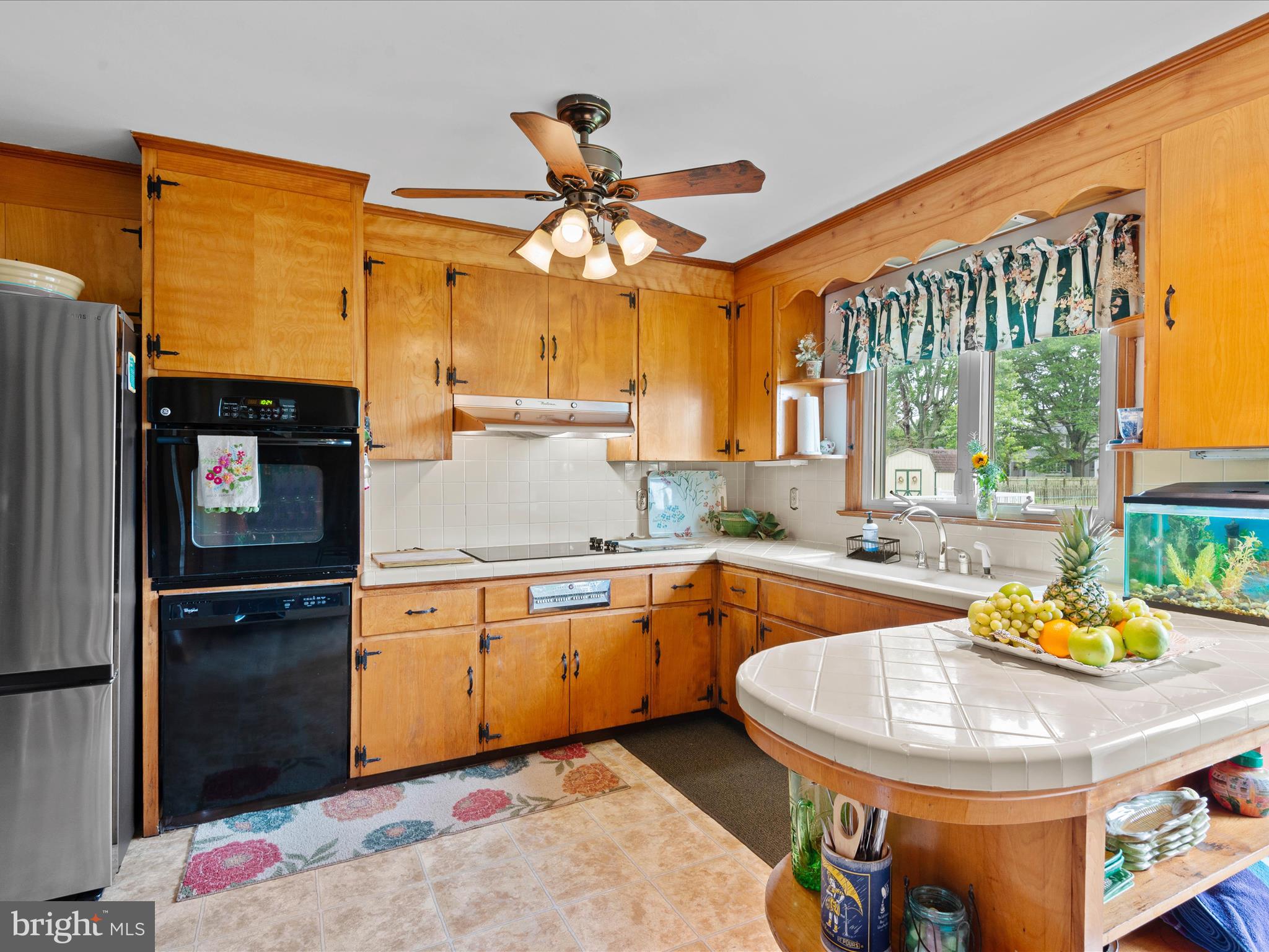 1 Somerset Ave