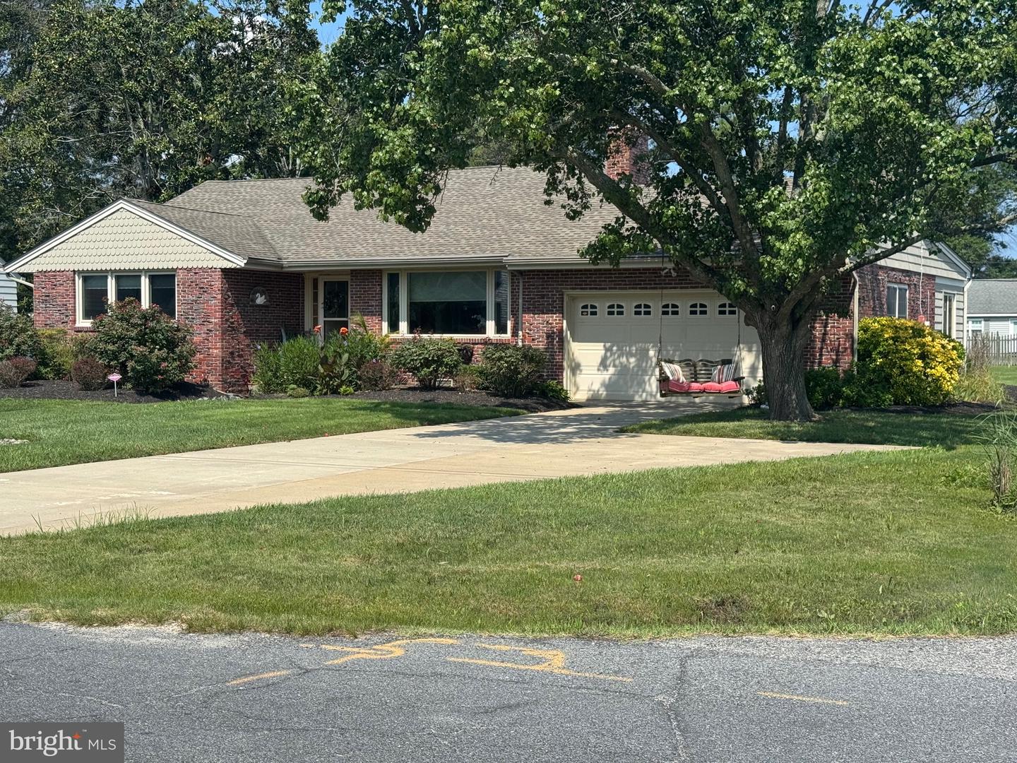 1 Somerset Ave