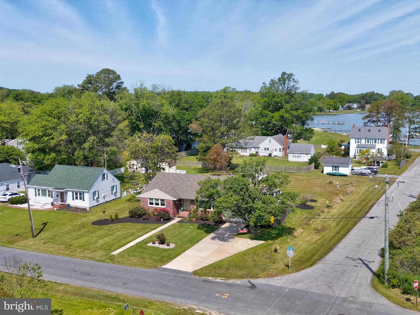 1 Somerset Ave