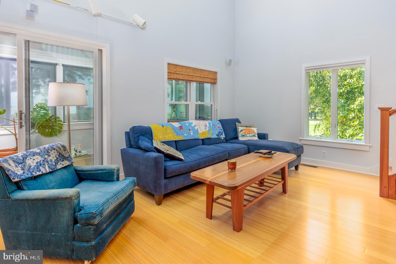 3113 Bay View Dr