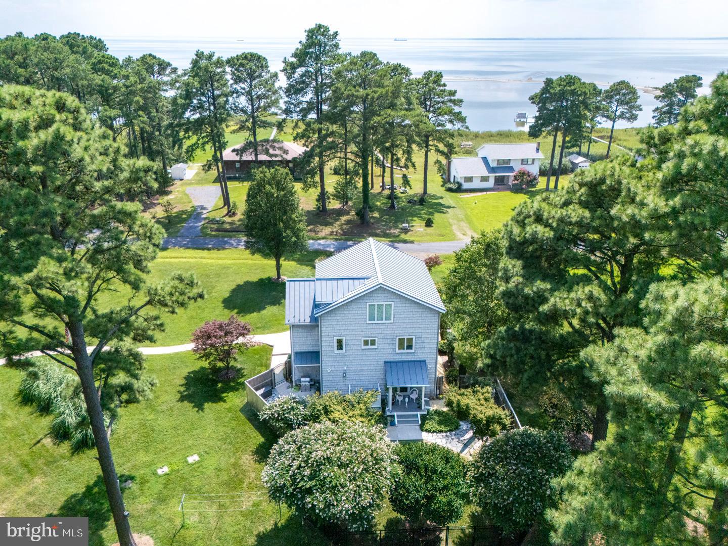 3113 Bay View Dr