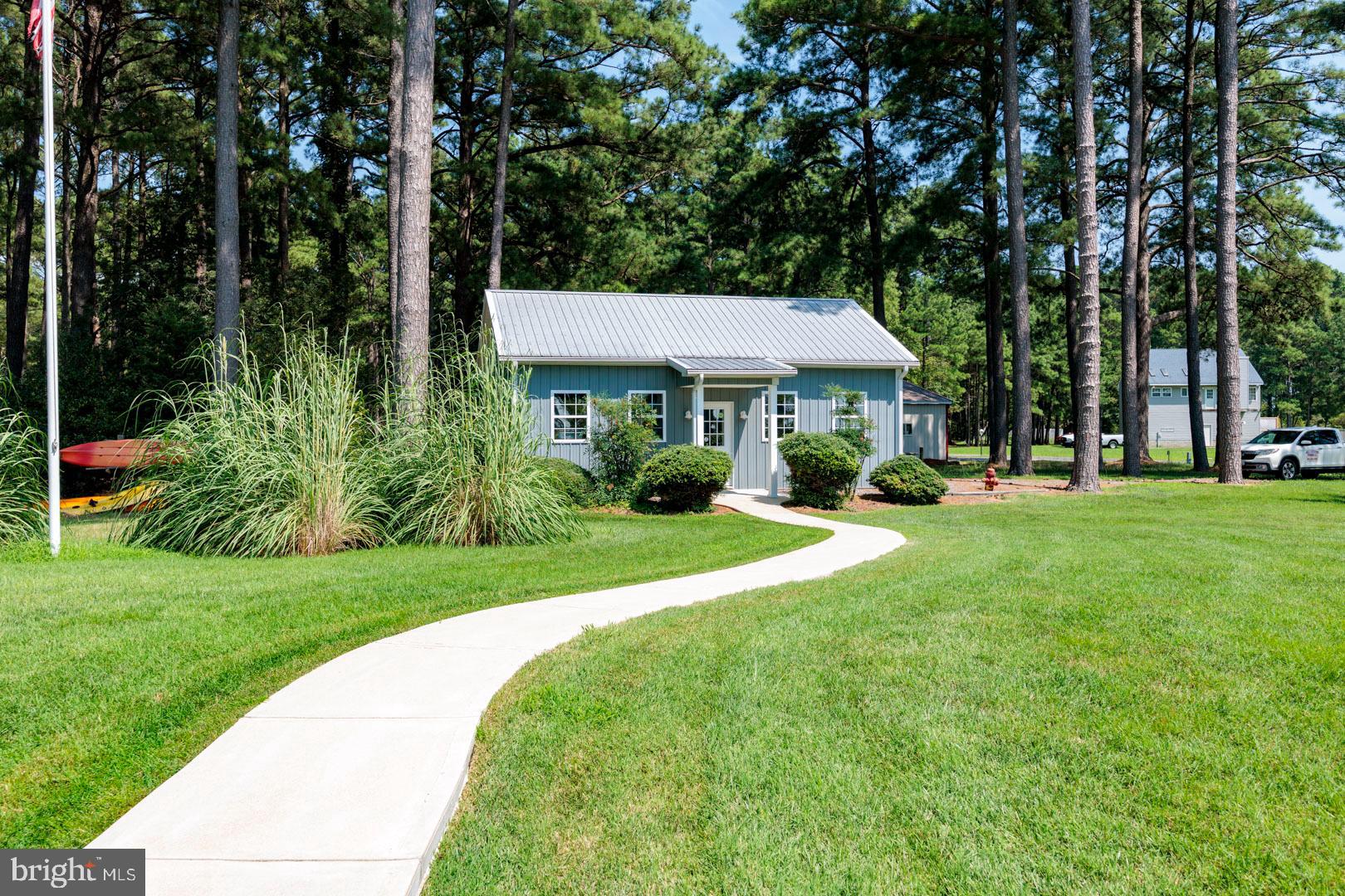 3113 Bay View Dr