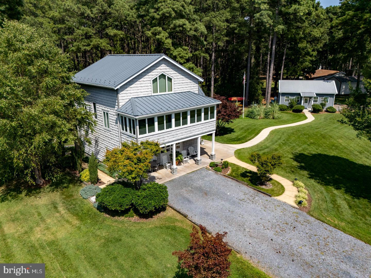 3113 Bay View Dr