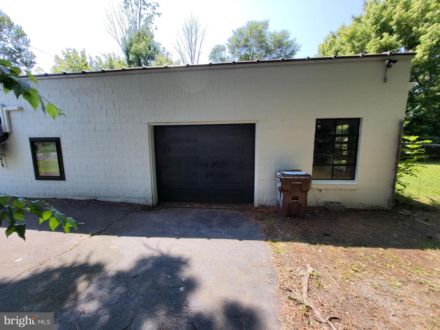 501 Boundary Ave