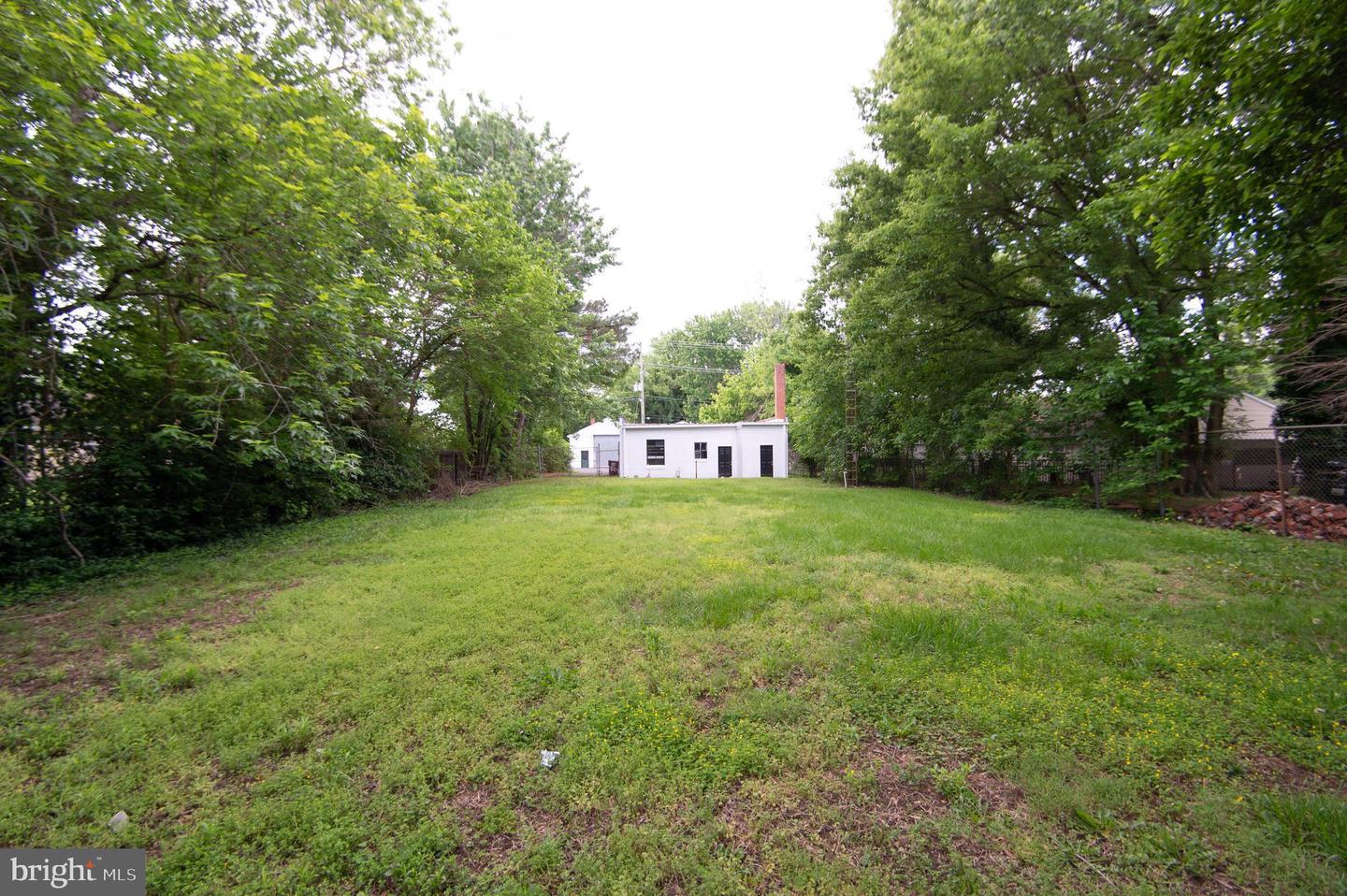 501 Boundary Ave