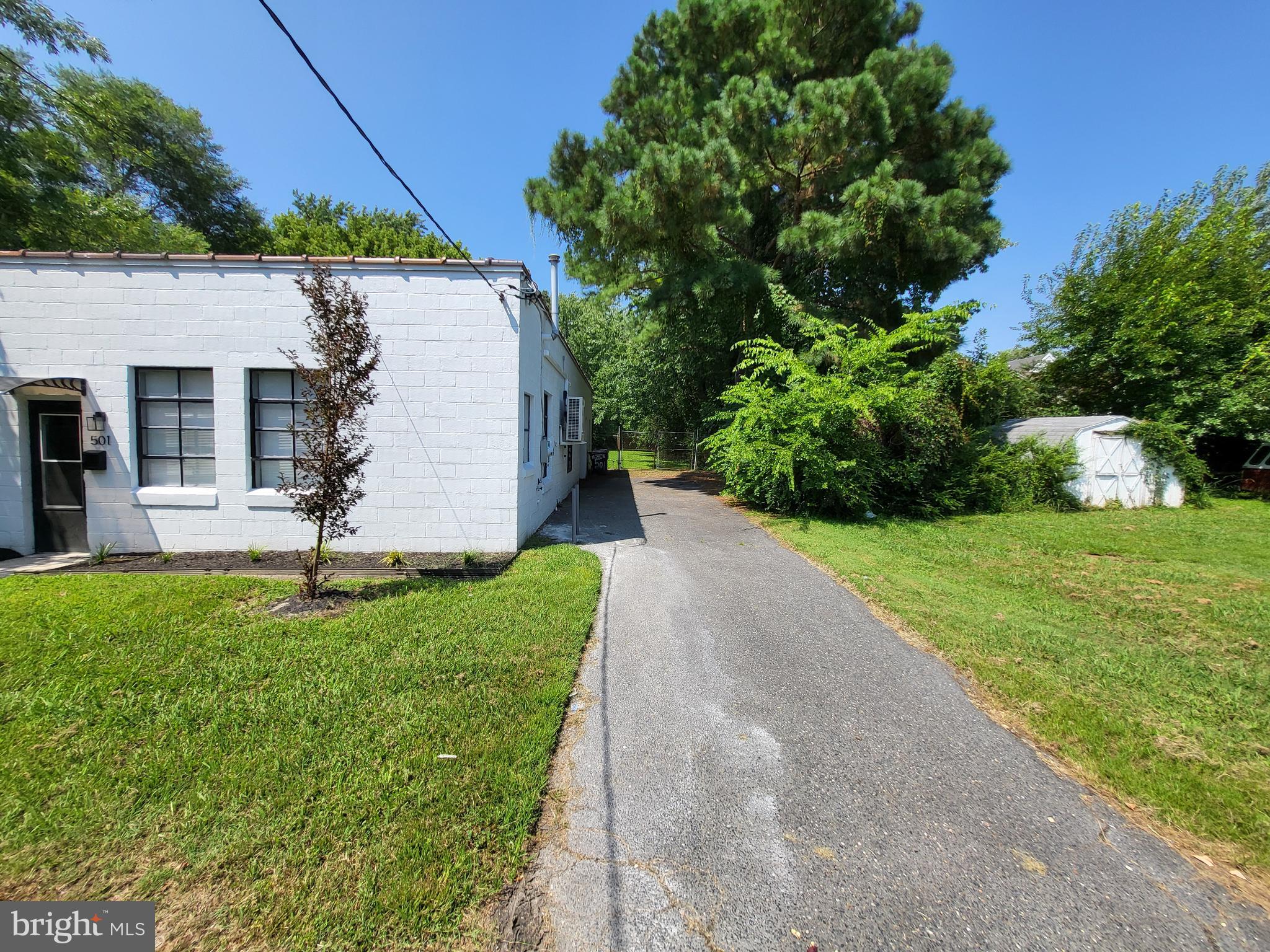 501 Boundary Ave