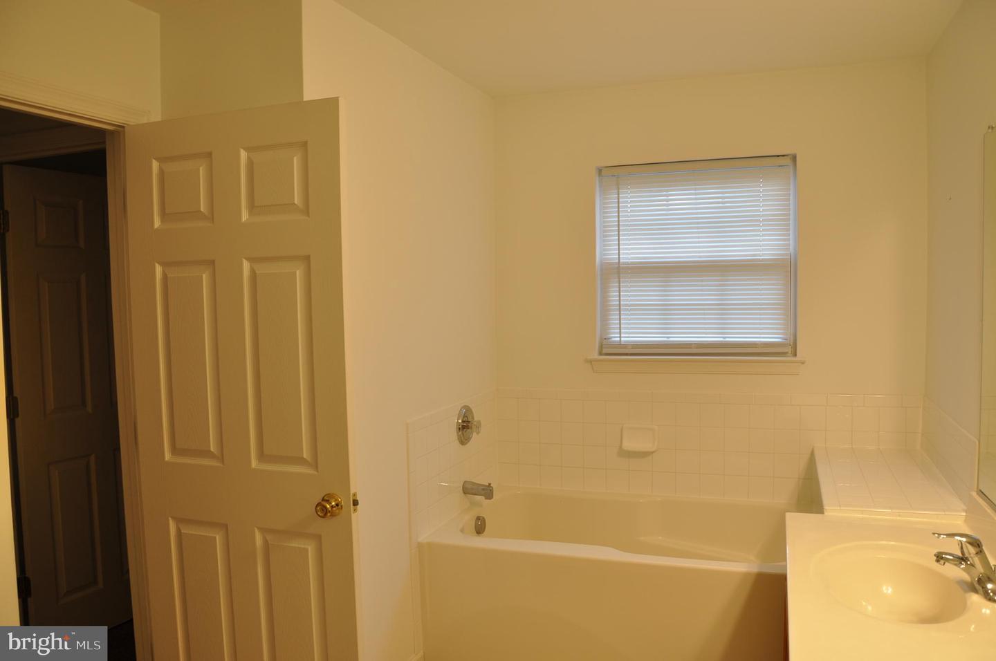 201 Canvasback Way