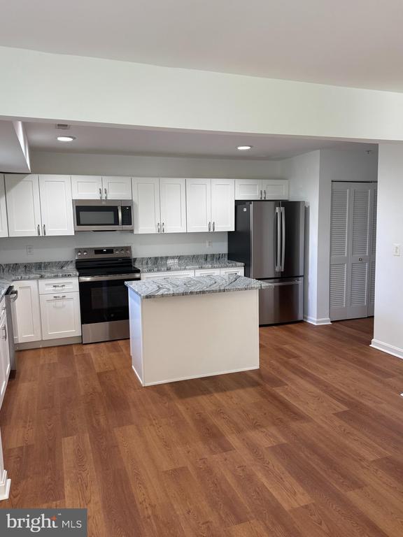 201 Canvasback Way