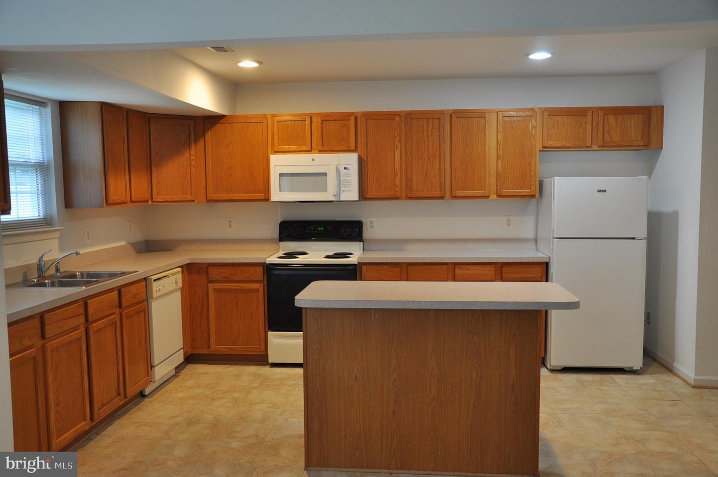 201 Canvasback Way