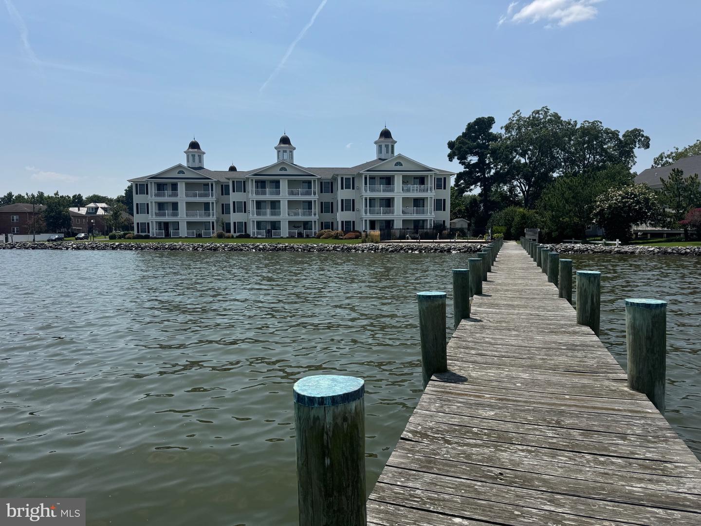 5 Oakley St #102