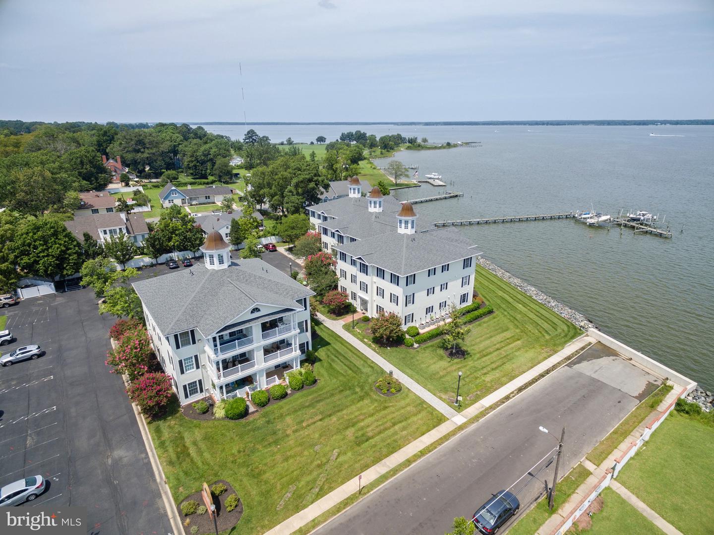 5 Oakley St #102