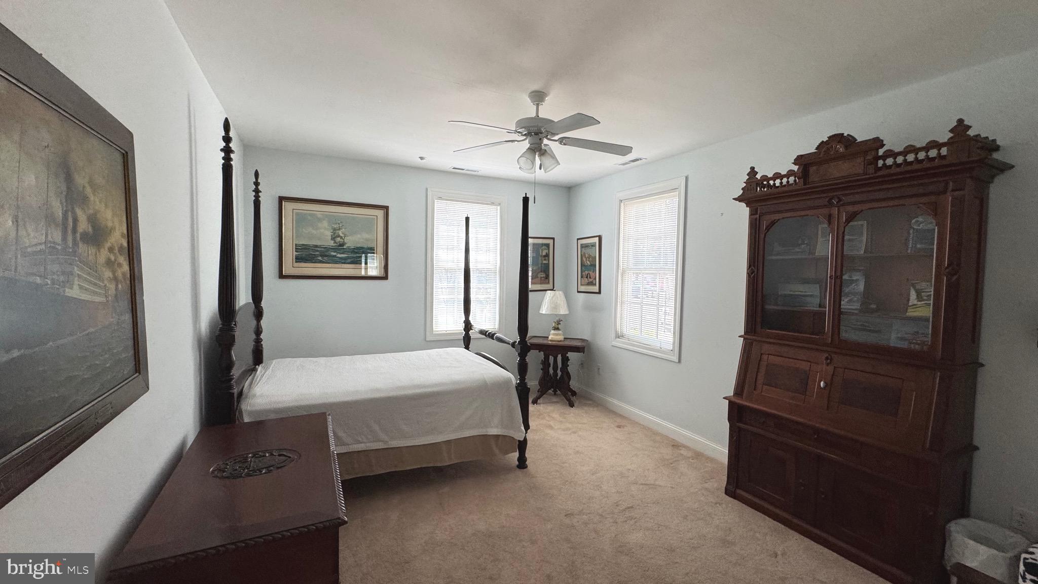 5 Oakley St #102