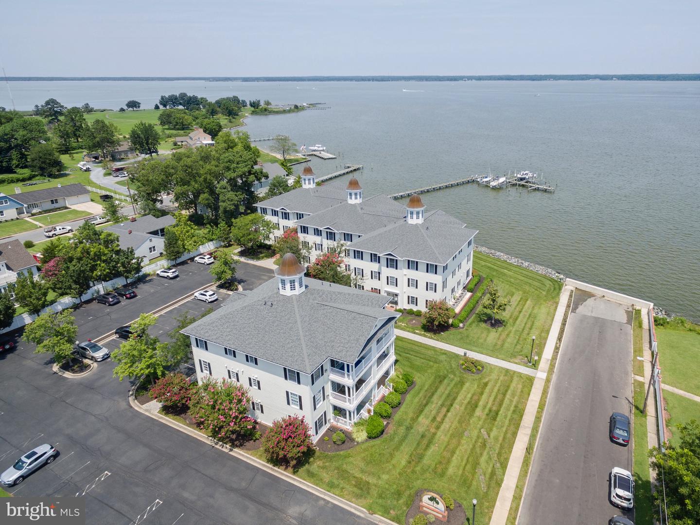 5 Oakley St #102