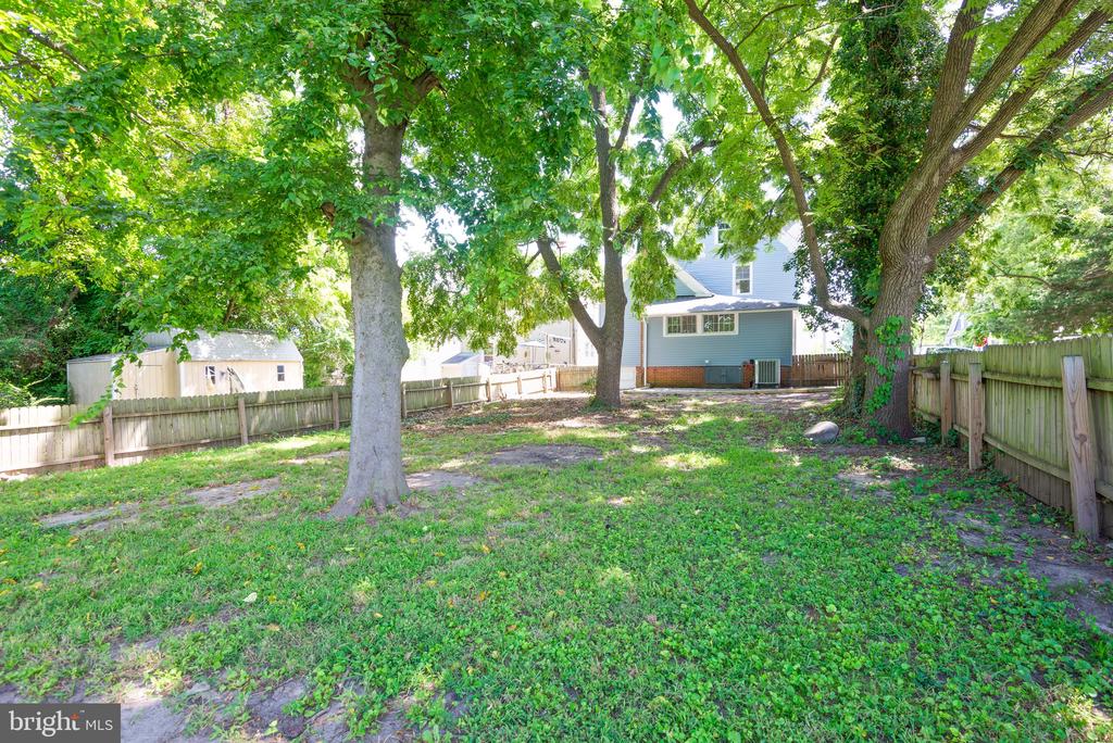 705 Peachblossom Ave