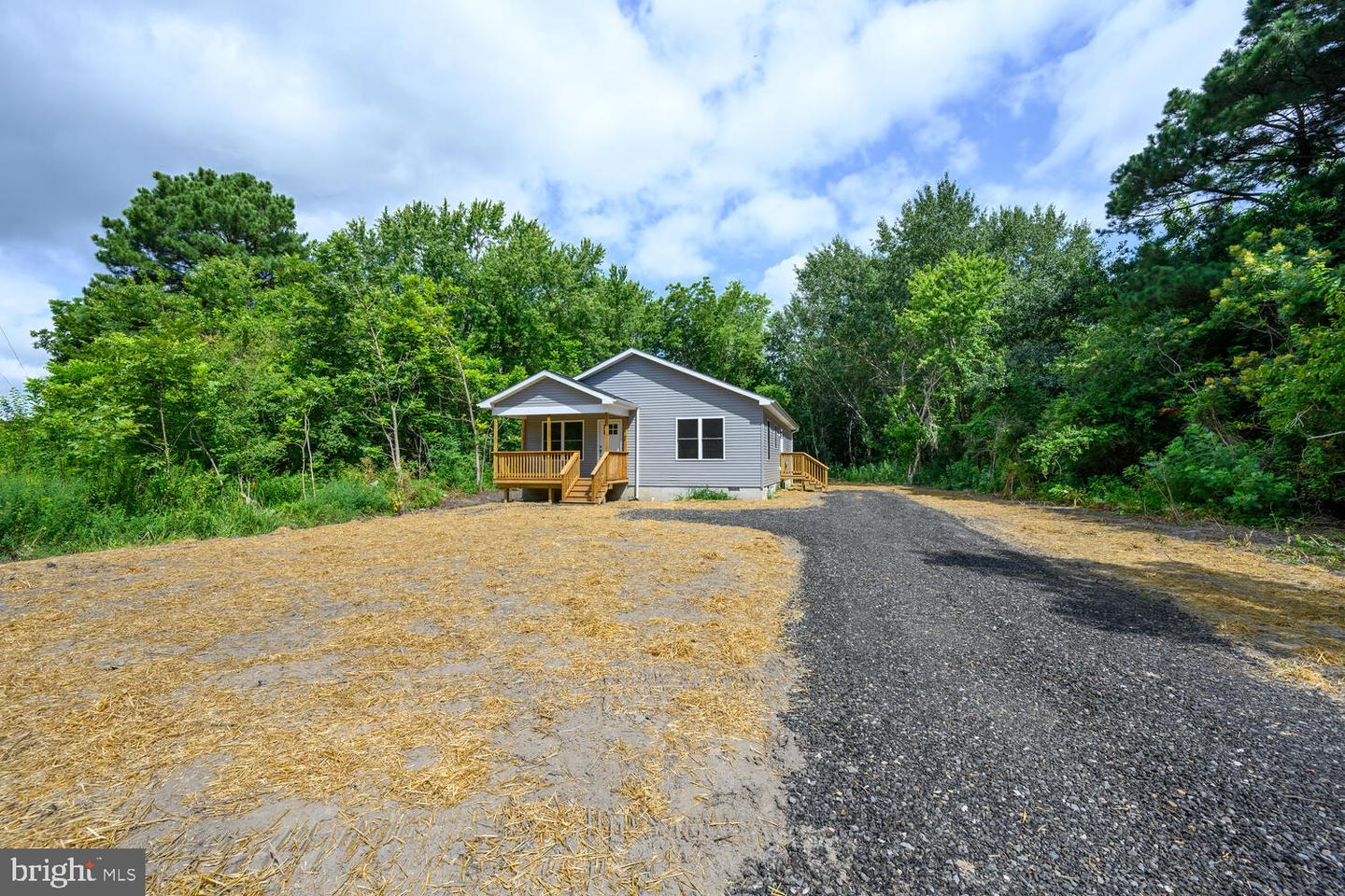 2422 Rock Dr