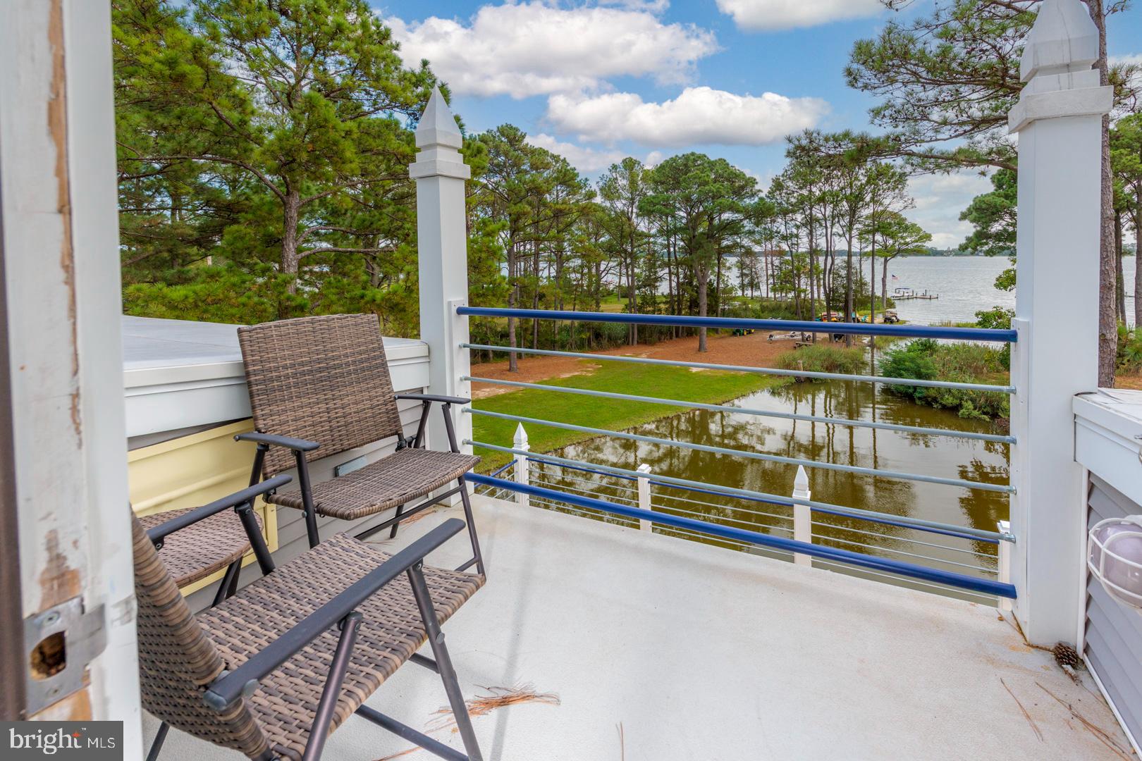 1307 BROADVIEW DRIVE