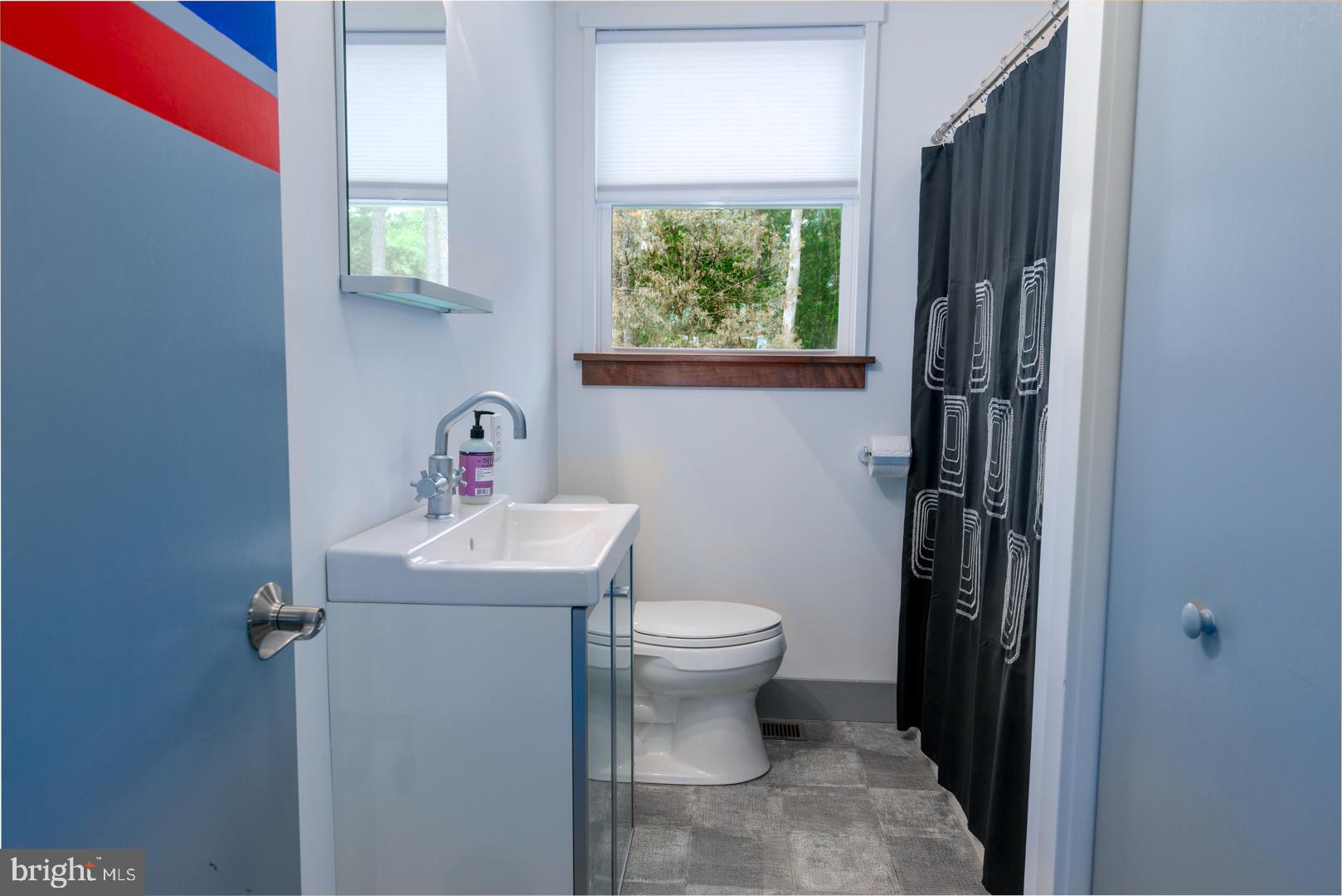 1307 BROADVIEW DRIVE