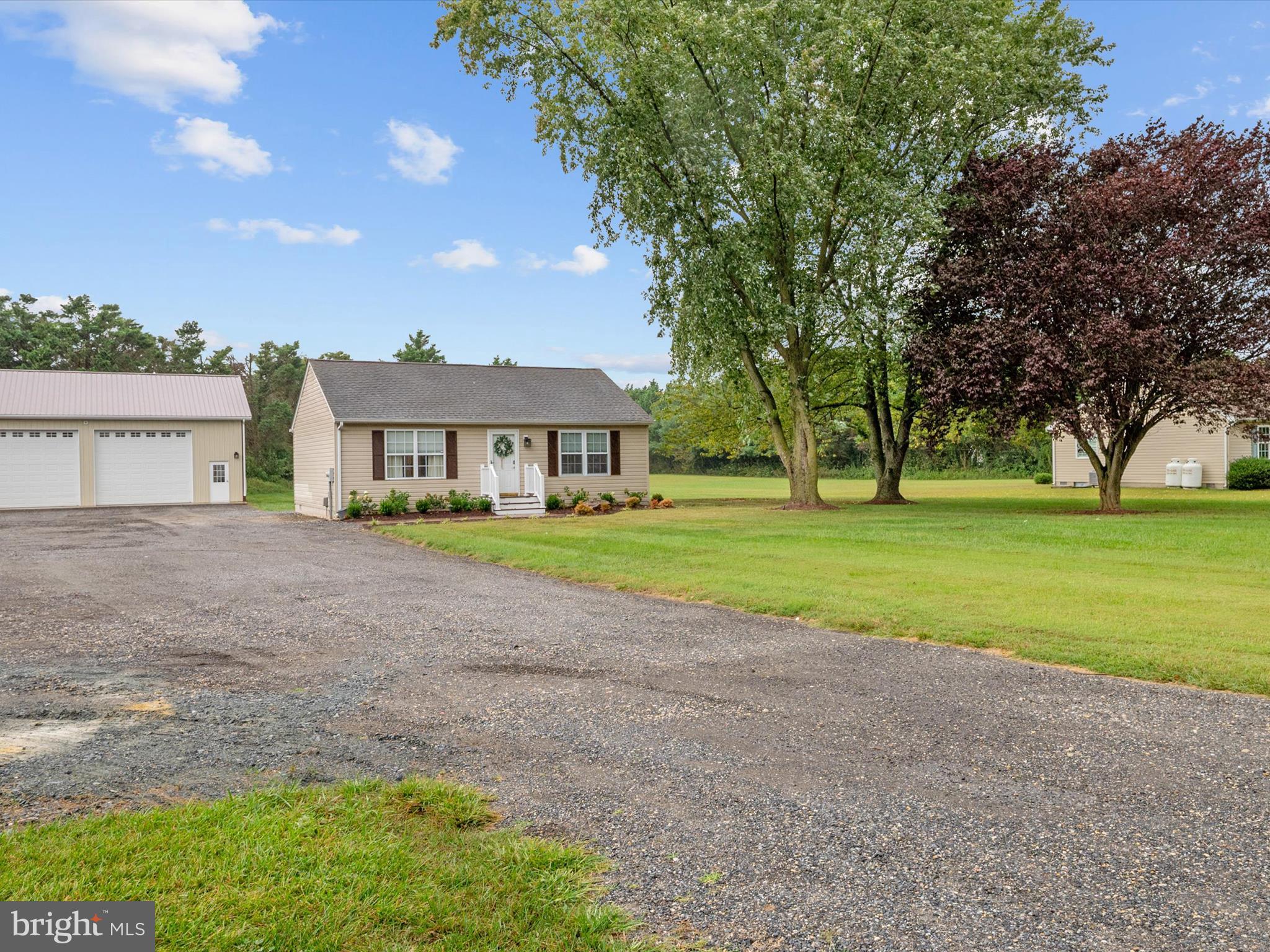 4311 E PHEASANT DRIVE