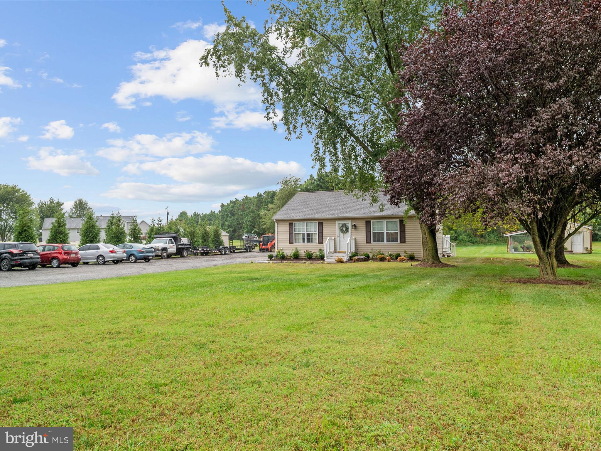 4311 E PHEASANT DRIVE