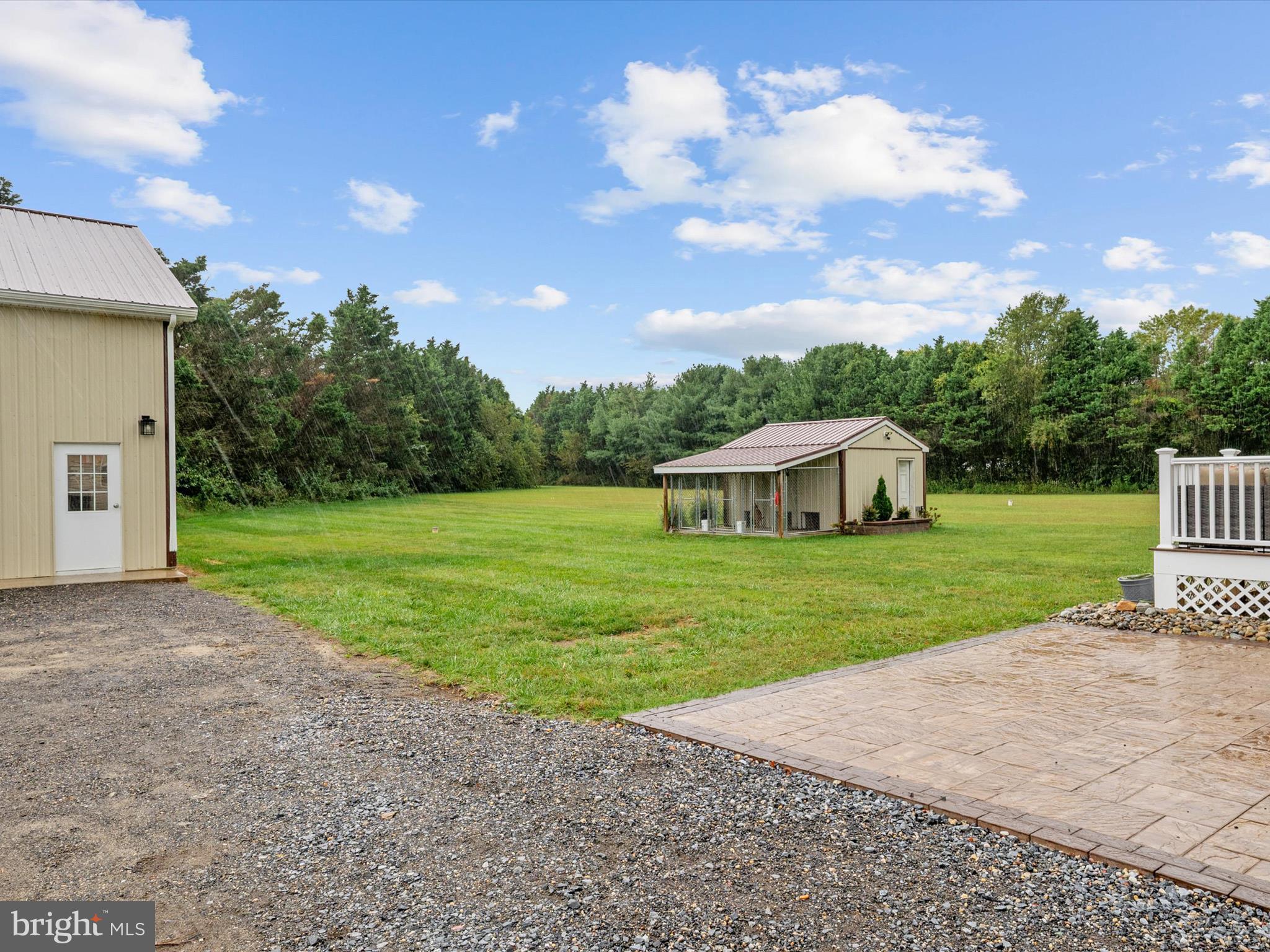 4311 E PHEASANT DRIVE