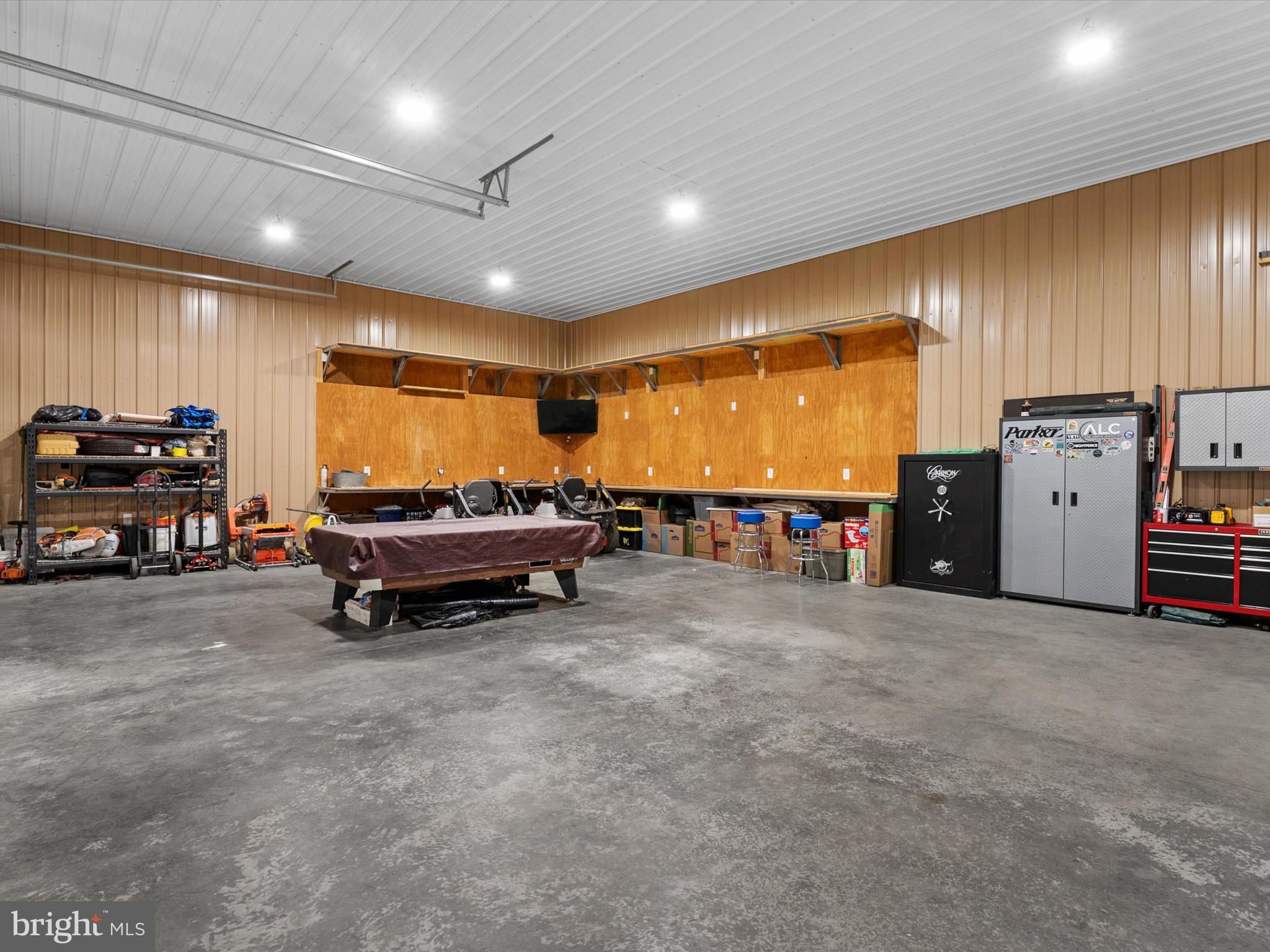 4311 E PHEASANT DRIVE