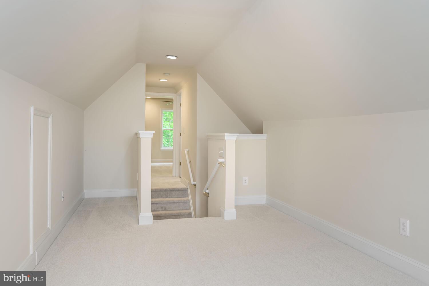 110 REGULATOR DRIVE N