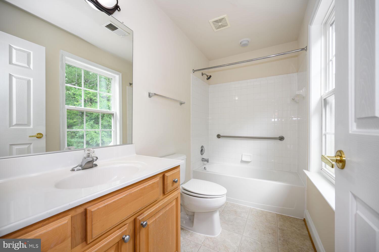 110 REGULATOR DRIVE N
