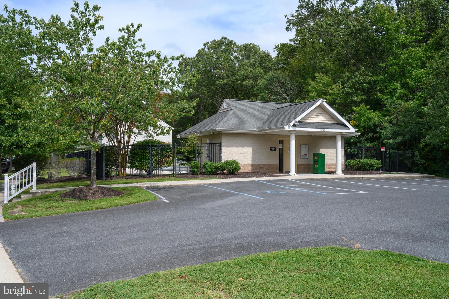 110 REGULATOR DRIVE N