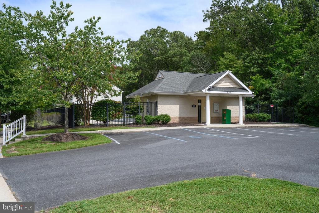 110 REGULATOR DRIVE N