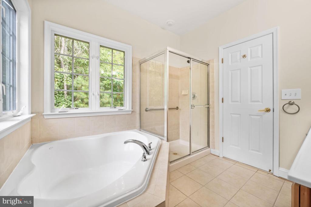 110 REGULATOR DRIVE N