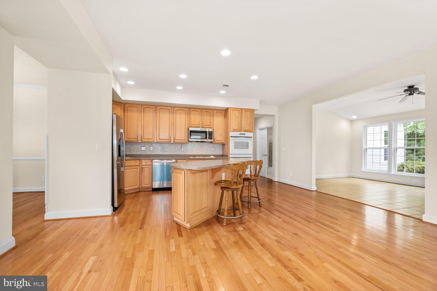 110 REGULATOR DRIVE N