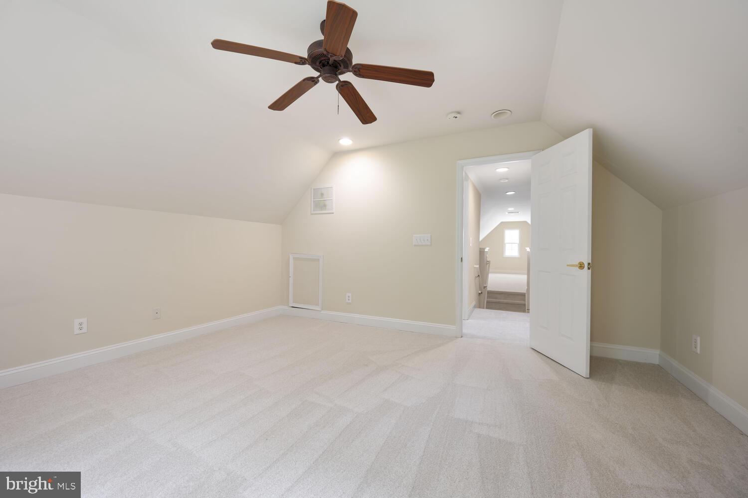 110 REGULATOR DRIVE N