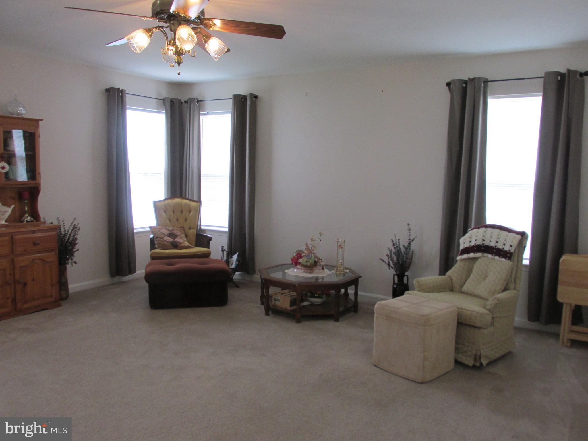 405 OSPREY CIRCLE