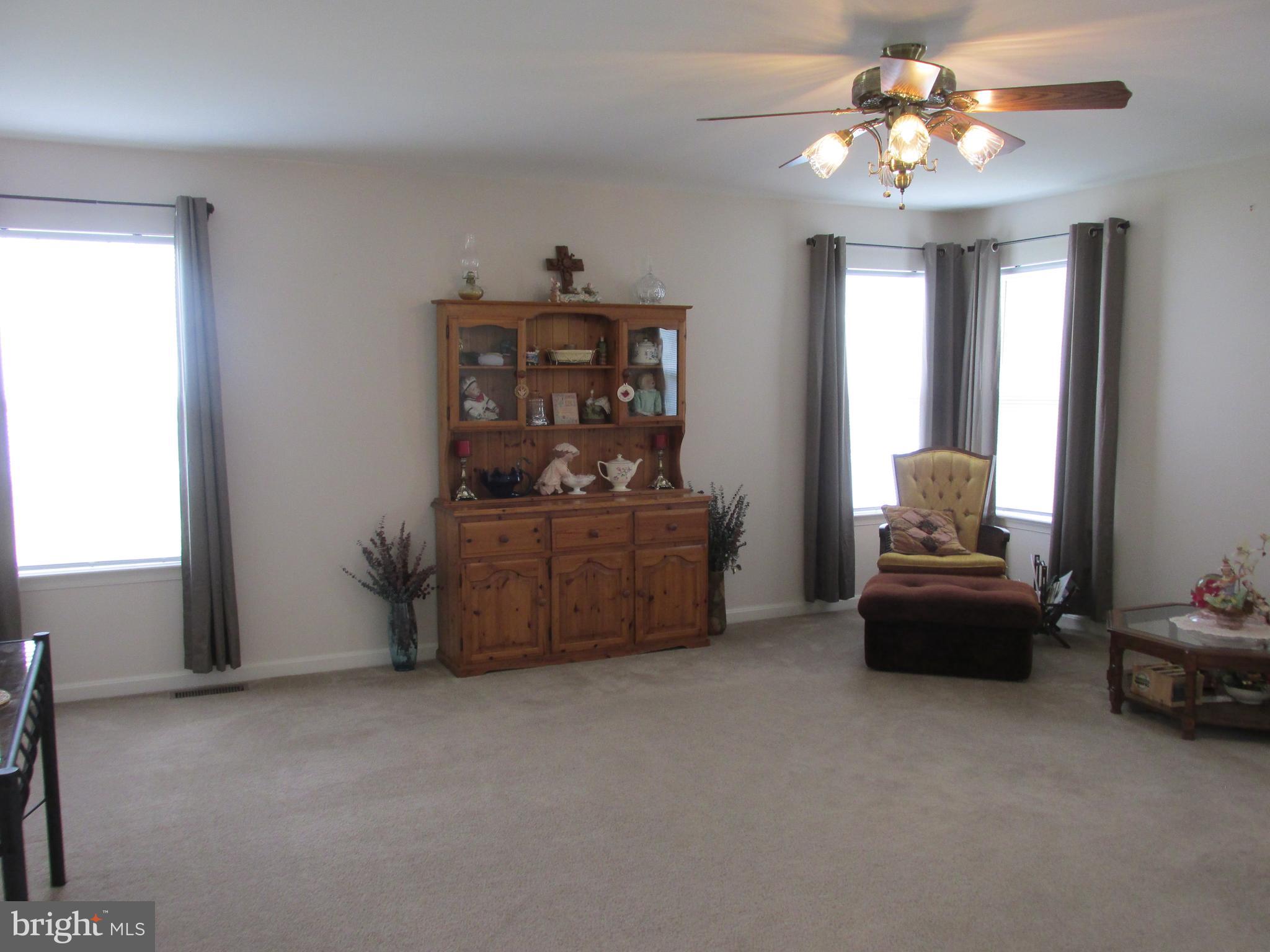 405 OSPREY CIRCLE