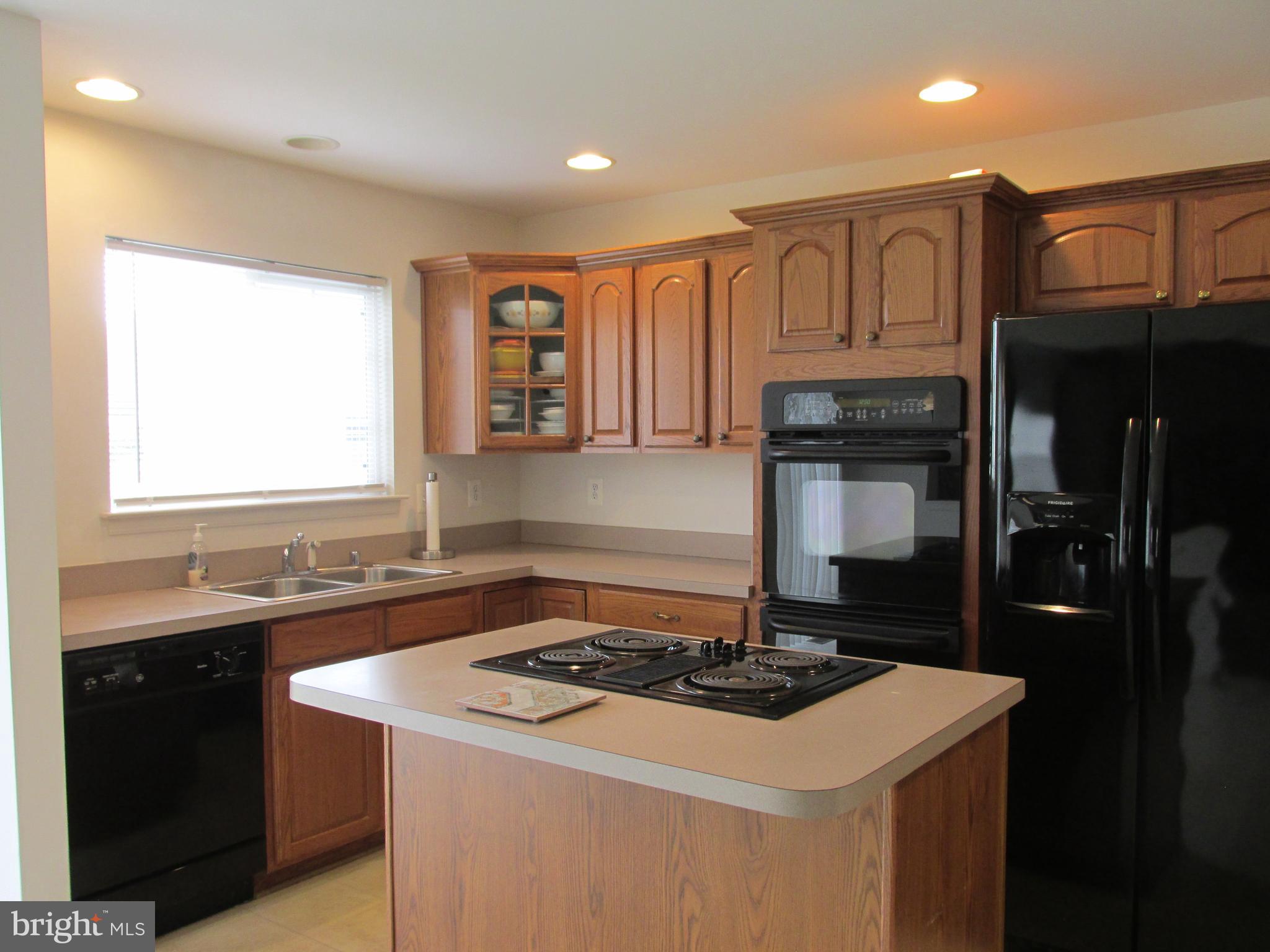 405 OSPREY CIRCLE