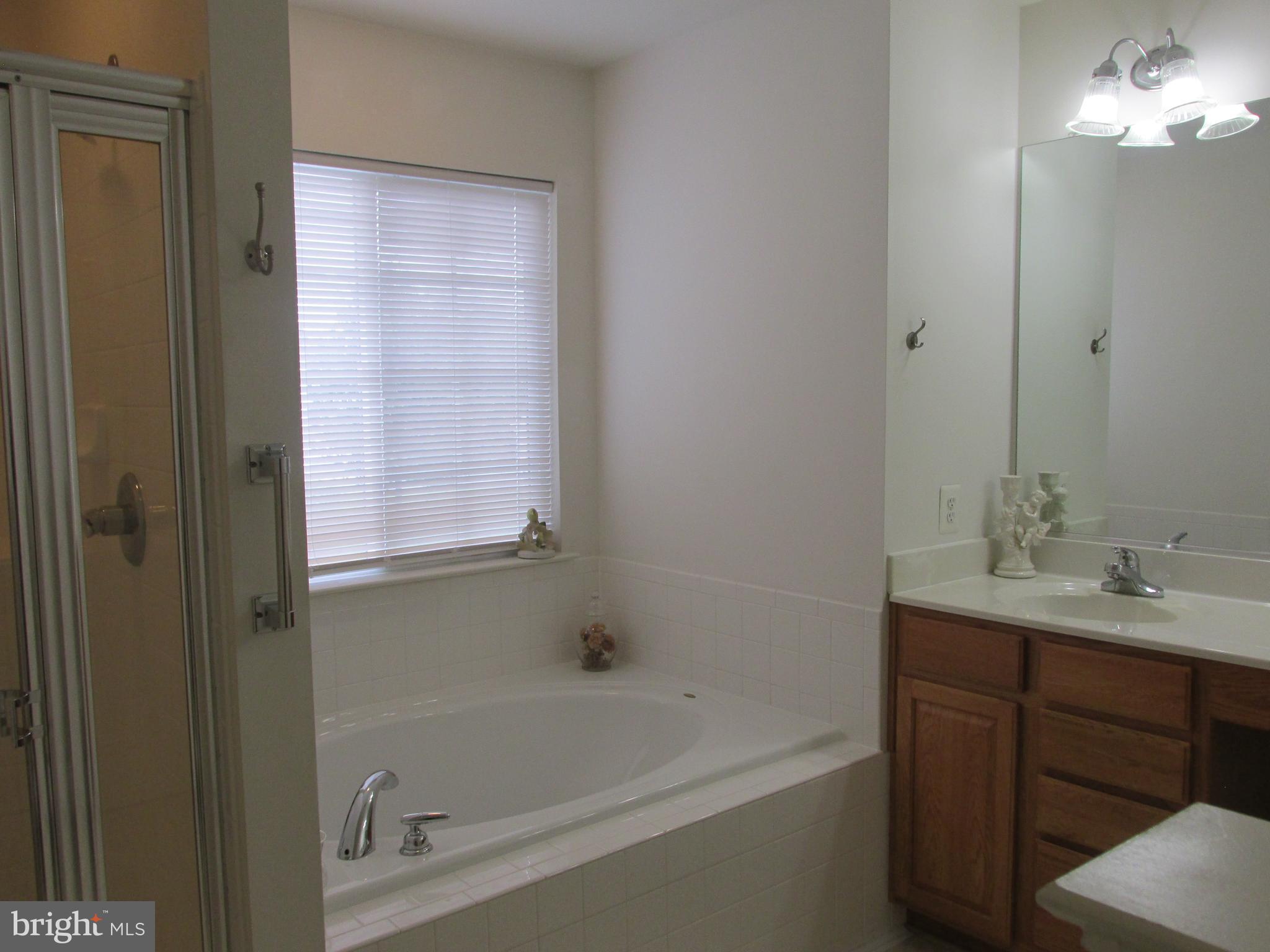 405 OSPREY CIRCLE