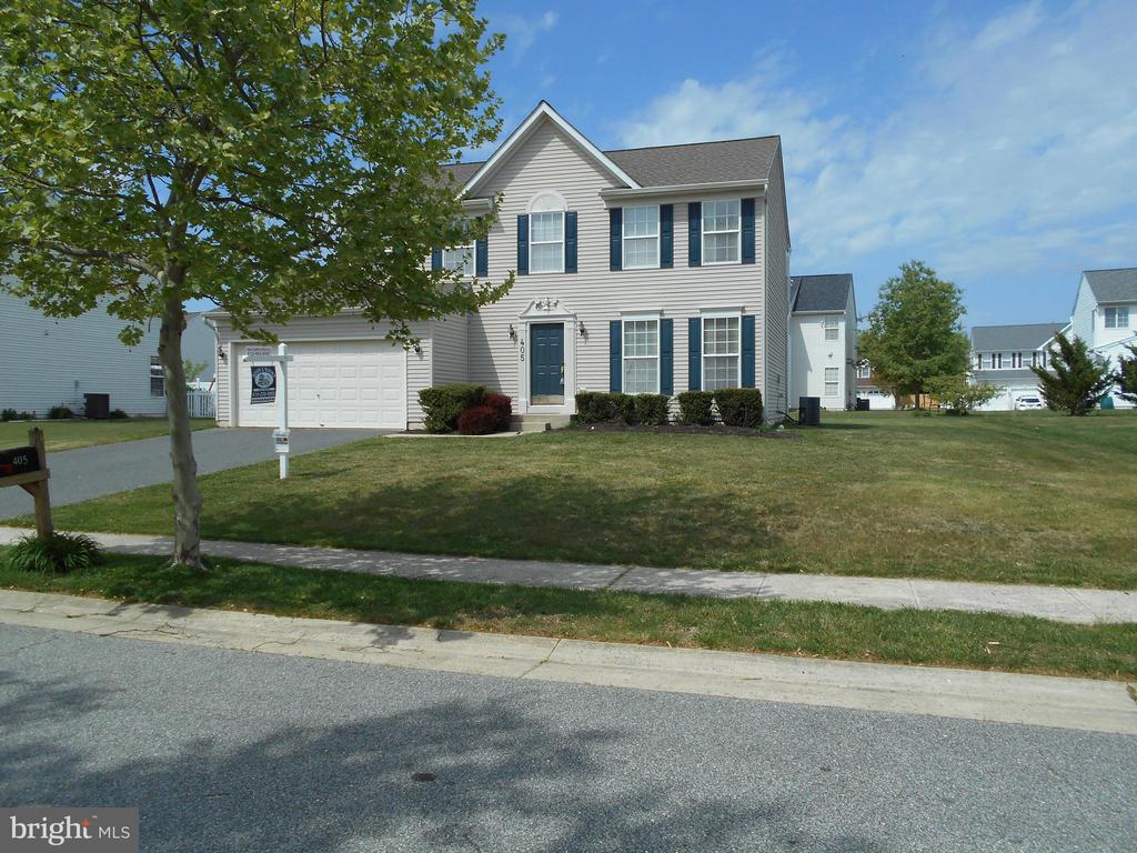 405 OSPREY CIRCLE