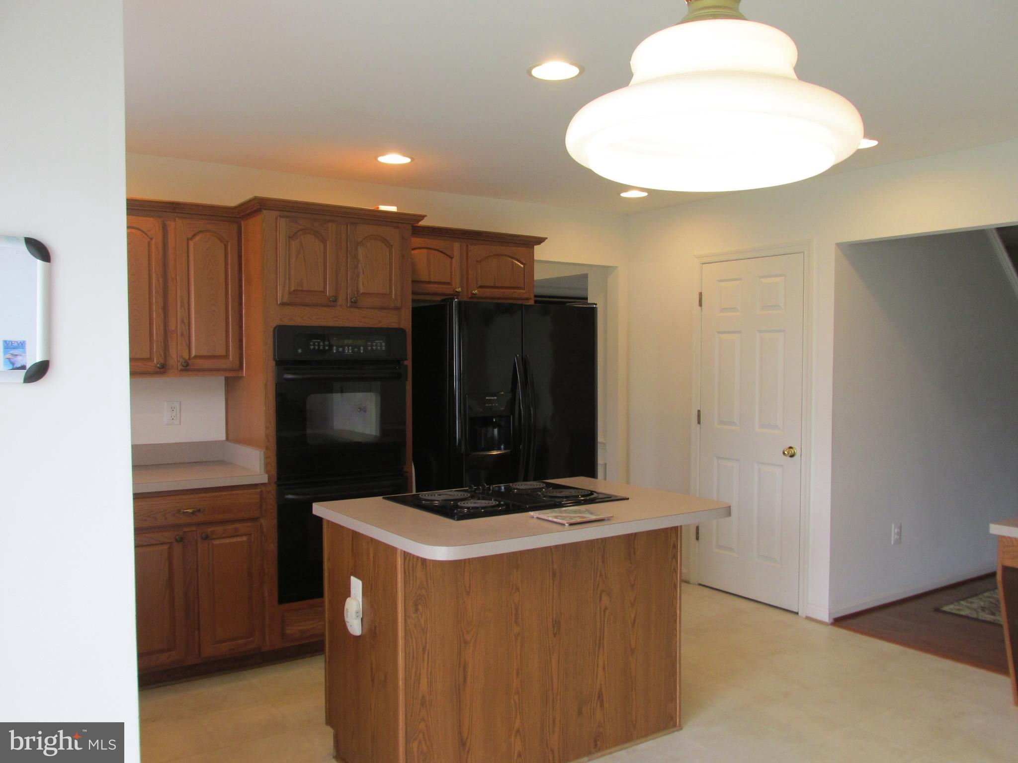 405 OSPREY CIRCLE