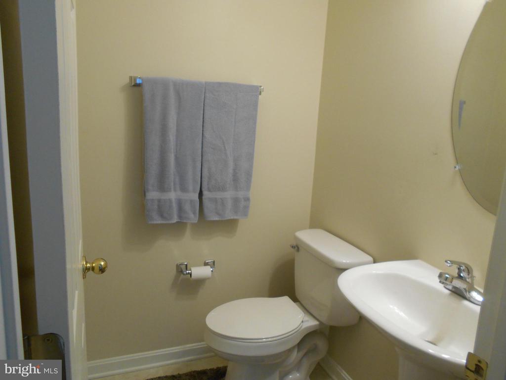 405 OSPREY CIRCLE