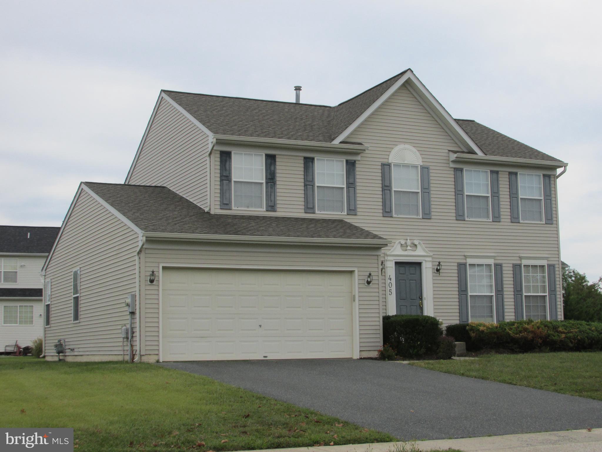 405 OSPREY CIRCLE