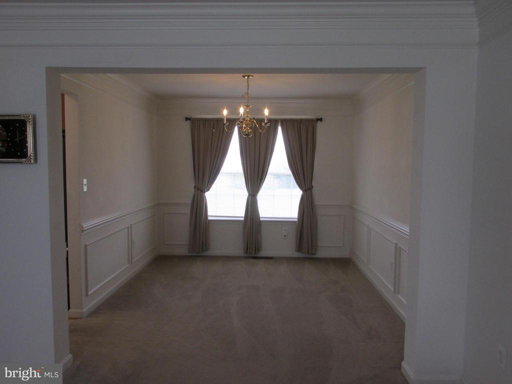 405 OSPREY CIRCLE