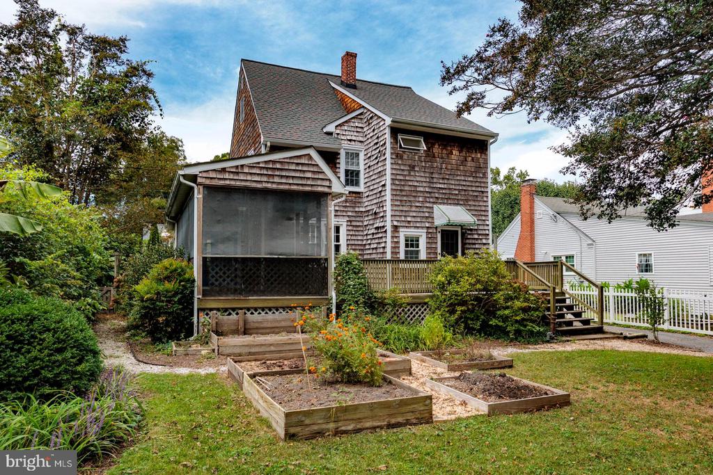 114 BELVEDERE AVENUE